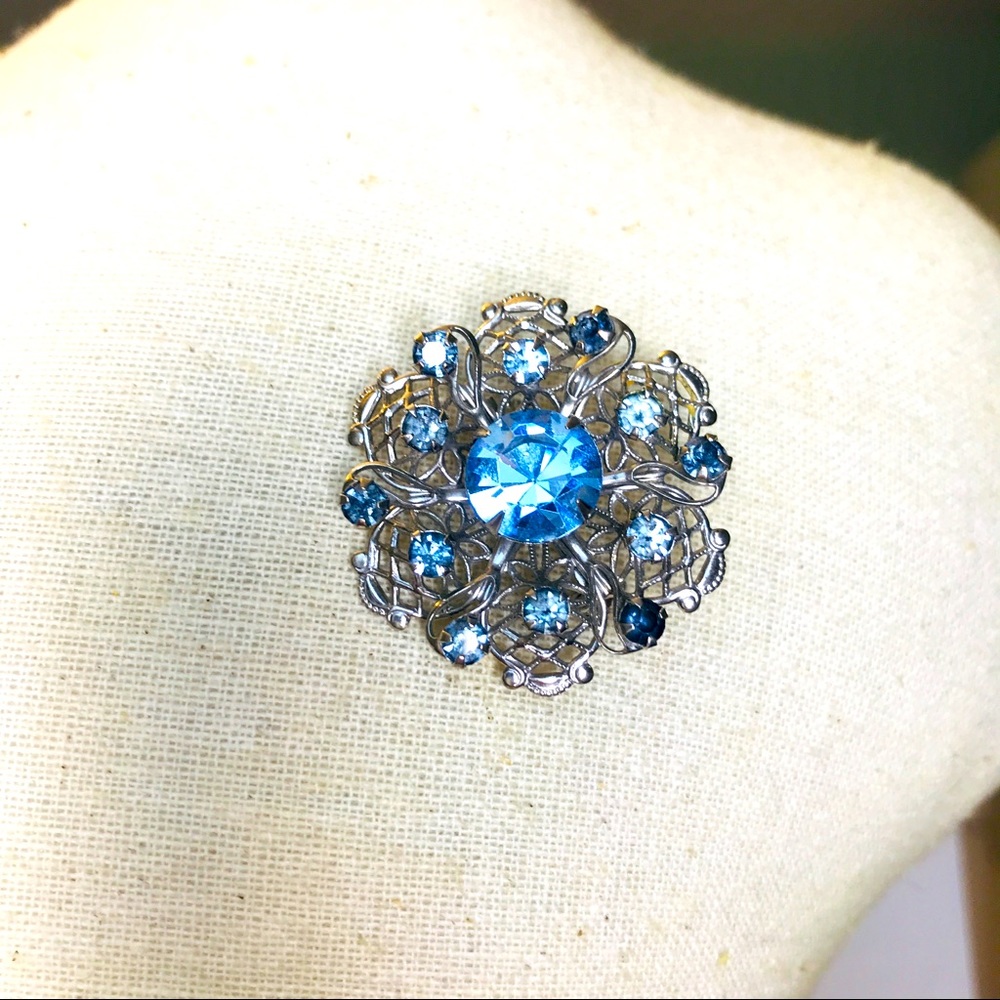 Retro Vintage Silver and Blue Rhinestone Brooch
